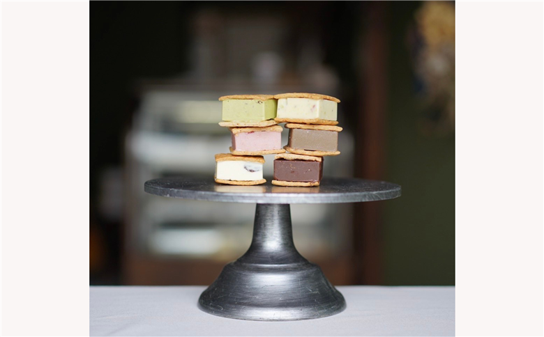 【スイーツ】ホワイトチョコと豆乳バターの出会い！豆乳バタークリームサンド 6種類セット。「caccaさんのキッシュ」から。