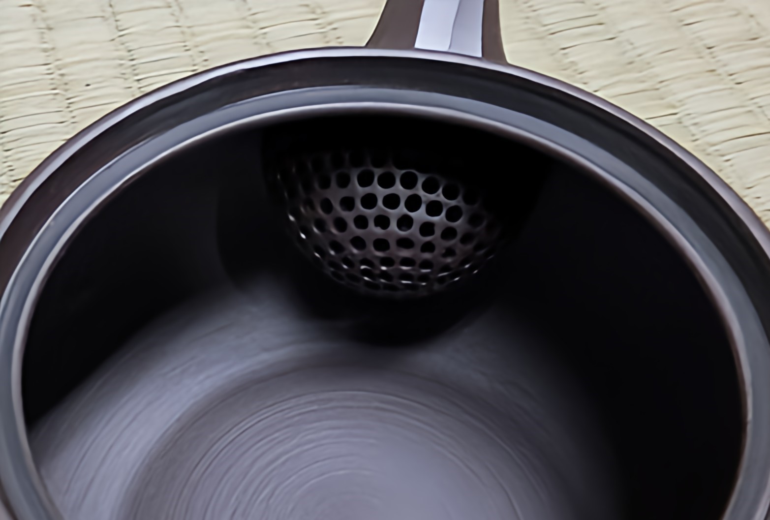 【萬古焼（ばんこやき）】通商産業省指定伝統工芸士　森伊呂久作四日市萬古焼急須 1.5号肩付ダイヤ急須（ツマミ丸） 肩付