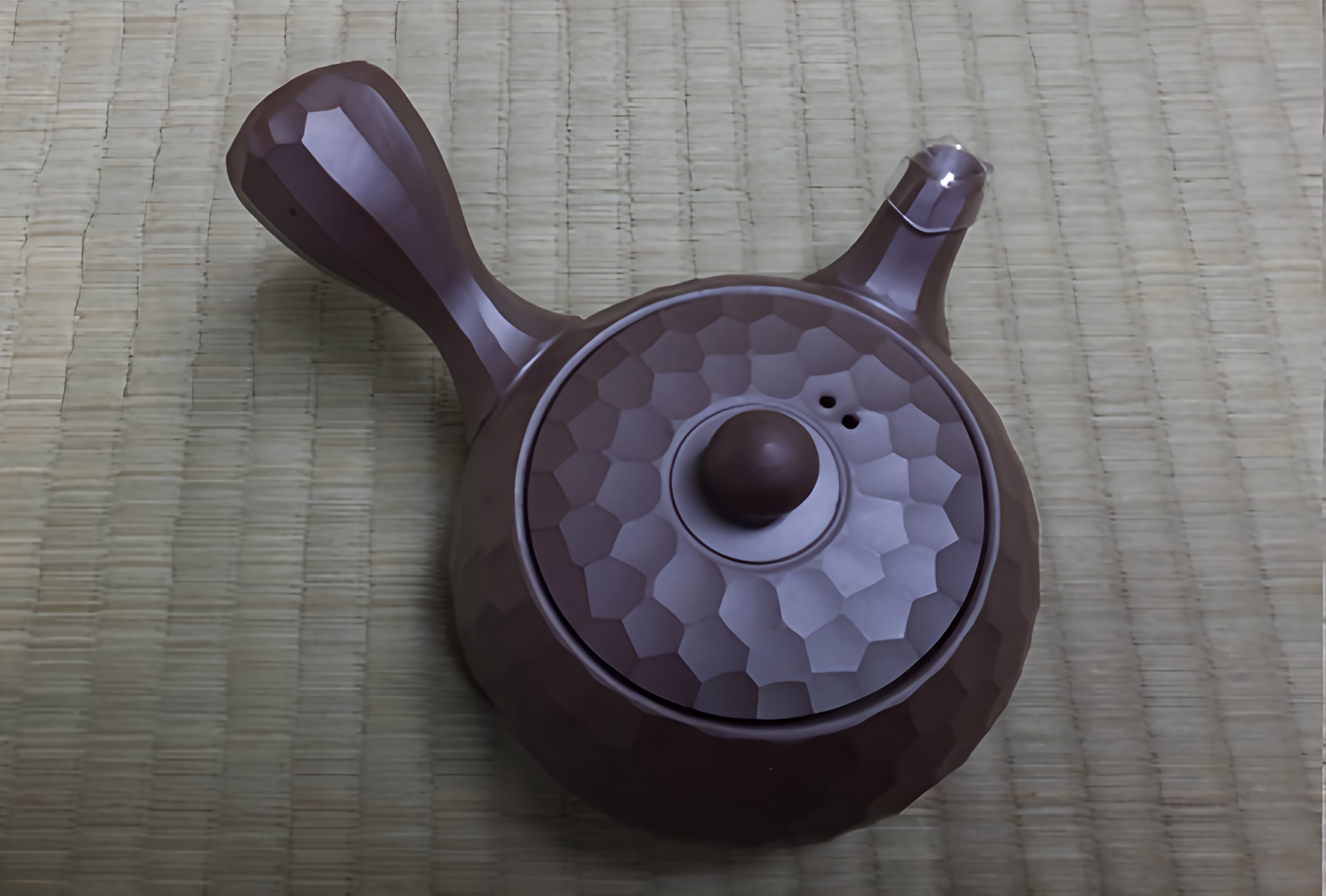 【萬古焼（ばんこやき）】通商産業省指定伝統工芸士　森伊呂久作四日市萬古焼急須 1.5号栗型ダイヤ急須（ツマミ丸） 栗型