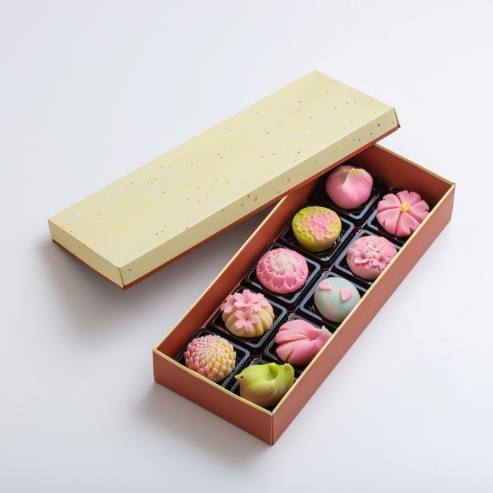 【スイーツ】ずーっと、眺めていたくなりますが、お早目にお召し上がりください。「夢菓子工房ことよ」季節の練り切り菓子 春篇10個 春篇