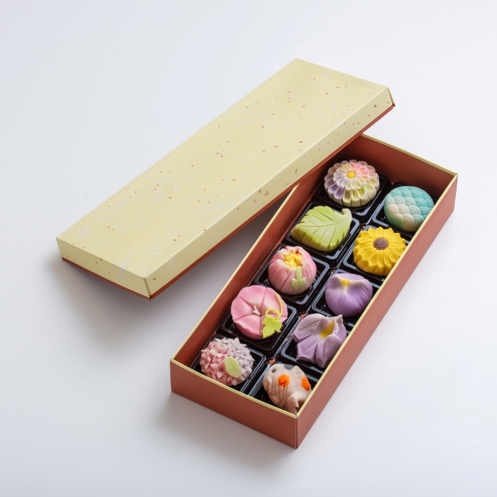 【スイーツ】ずーっと、眺めていたくなりますが、お早目にお召し上がりください。「夢菓子工房ことよ」季節の練り切り菓子 夏篇10個 夏篇