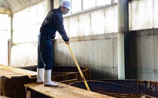 プラスティックやステンレスの桶とは異なる、「百年木桶」ならではの味わいを。創業100年以上続く、希少な木桶仕込みの伊勢藏6点セット（丸大豆醤油200ml、白醤油200ml、香るぽんず360ml、香るつゆ360ml、米麹味噌500g、赤だし500g）【天然醸造手作り、おすすめ、人気、プレミアム、高評価、刺身、詰め合わせ、ギフト、家庭、国産、調味料、寿司、魚、料理、三重県、四日市市、ふるさと納税、ANAのふるさと納税】 6点セット（醤油･味噌･他）