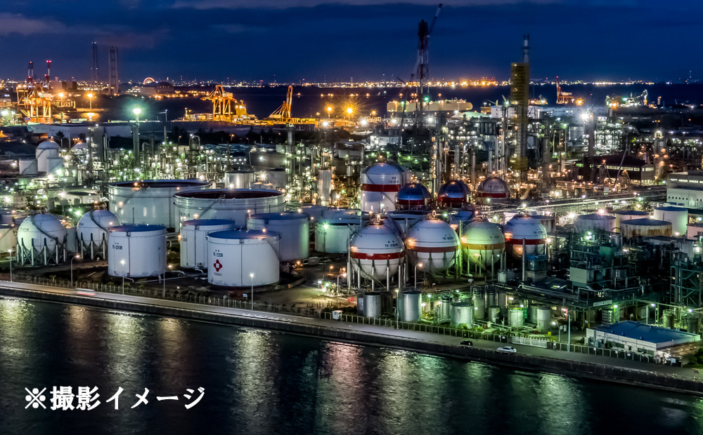 ドローン撮影コンテスト・グランプリ受賞者が、インストラクターとなって写真・動画撮影をサポートする、感動のドローン撮影体験（上級者限定 ）～日本夜景遺産 四日市コンビナート夜景～（ 1 名様）【ドローン ドローン撮影 ドローン撮影体験 体験 コンビナート夜景 夜景 グランプリ受賞 グランプリ 感動 動画 夜景遺産 日本夜景遺産 三重県 四日市市 四日市】 上級者限定