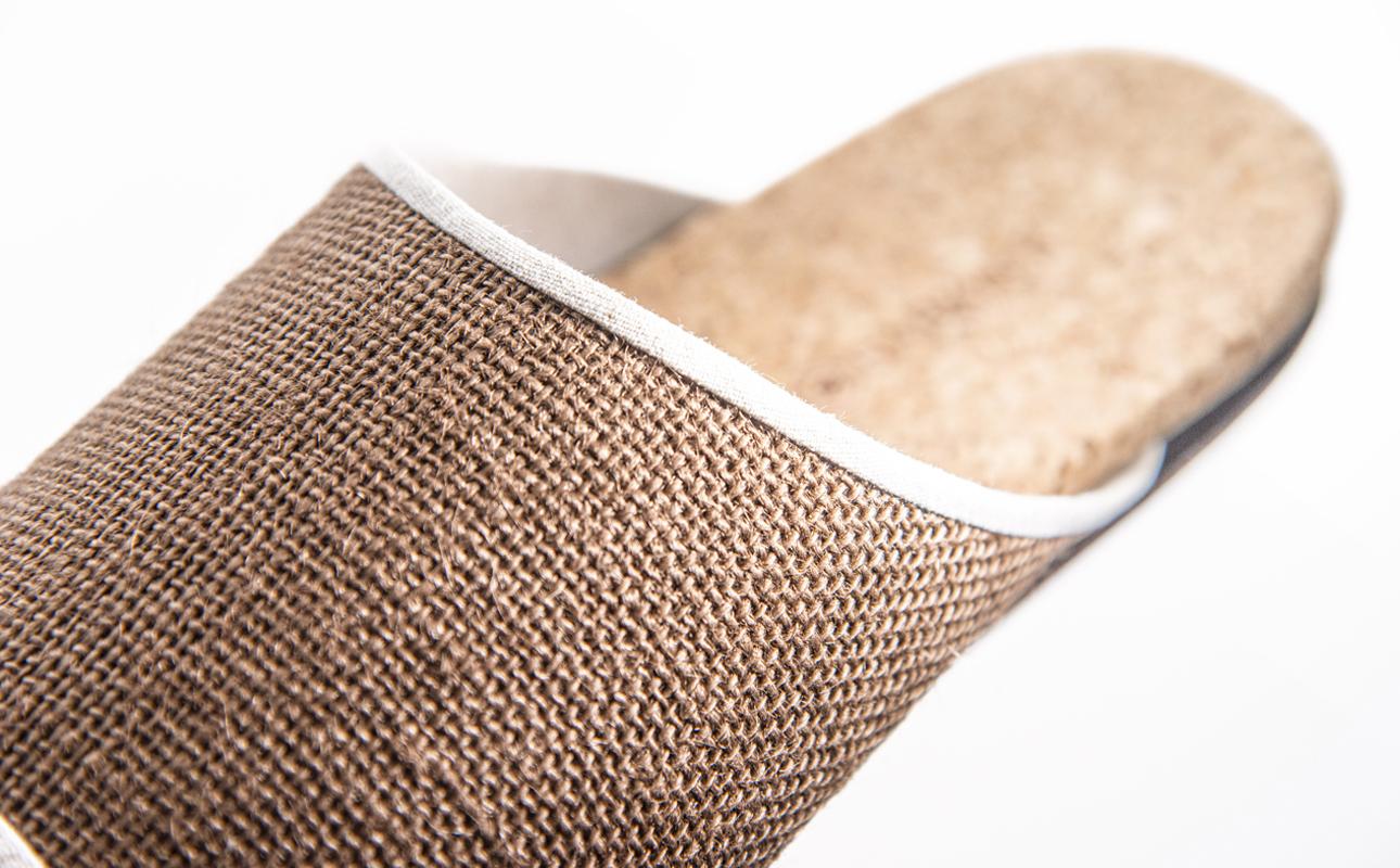 ルームシューズの理想形。天然素材、静音性、高反発クッションで足にやさしい、コルクでむれにくい、綿や麻の素材で、春夏らしいデザイン。「バークオブケイ」コルクルームシューズ爽（Made in Japanの高品質）（春夏デザインバージョン）Ｍサイズ(25.0cm) カラー：白　3足セット【スリッパ 室内履き シューズ 靴 リビング ビジネス インテリア 三重県 四日市市 ふるさと納税】 白 M（25.0cm）　白