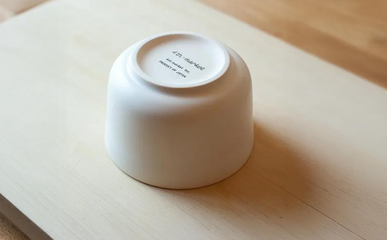 【萬古焼（ばんこやき）】ごはんを美味しく保存するスタイリッシュなおひつ 4th-market ヤソハチ お櫃 一碗 黒1個【八十八、おひつ、米、新米、レンジ、保温、保冷、万能、おしゃれ、かわいい、結婚祝、出産祝、セット、贈答、普段使い、手作り、一人用、家庭用、一人暮らし、家族、ファミリー、新生活、三重県 四日市市 ふるさと納税】 黒