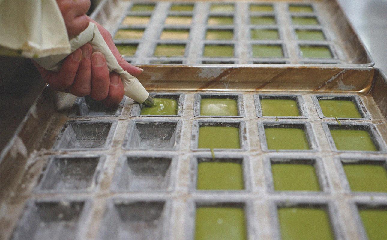 四日市認定地場特産品【泗水十貨店（しすいじっかてん）】泗水フィナンシェ  手提げ袋付き 通常配送便