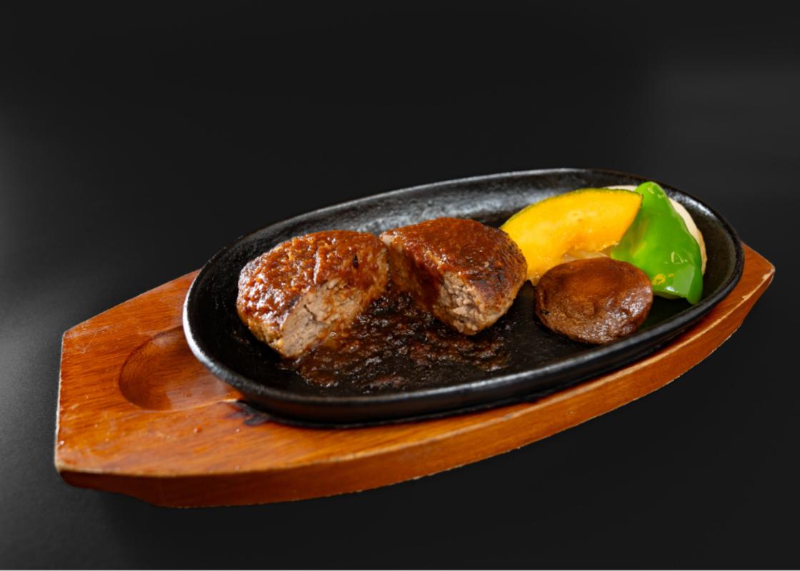 四日市市の名店・焼肉大剛の手作りハンバーグ。ふるさと納税で届く肉汁溢れる逸品。