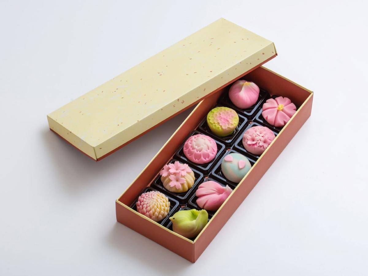 【スイーツ】ずーっと、眺めていたくなりますが、お早目にお召し上がりください。「夢菓子工房ことよ」季節の練り切り菓子 春篇10個 春篇