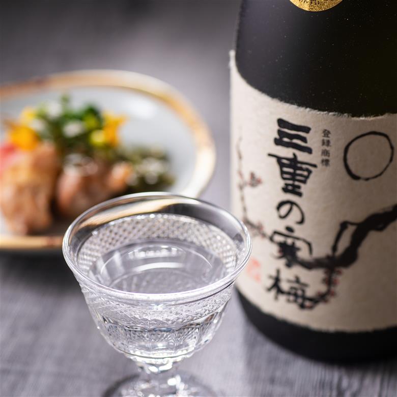 三重の寒梅　元帥大吟醸720ml（桐箱入り）
