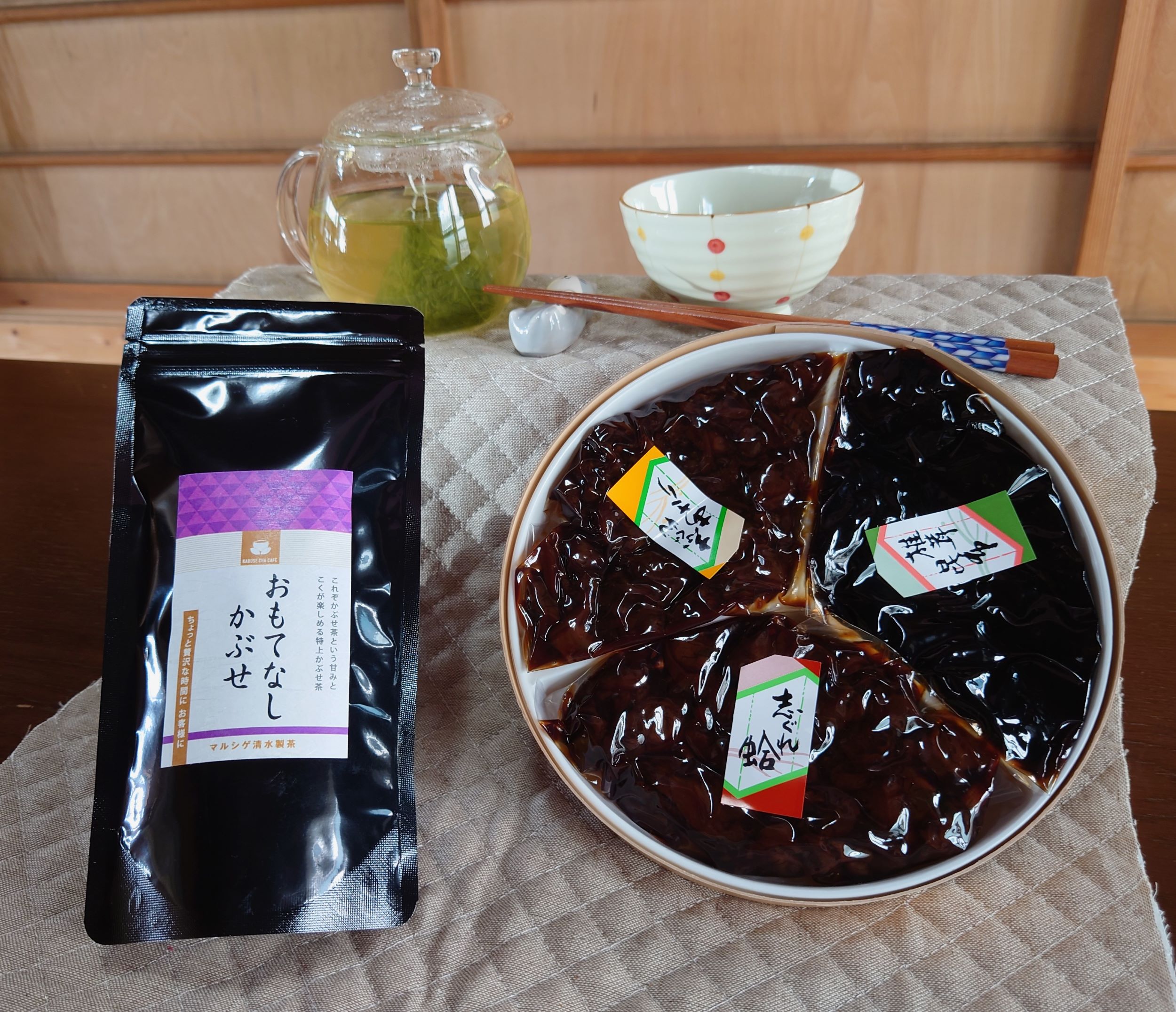 しぐれ特選金のセットと水沢かぶせ茶の「お茶漬けセット」 しぐれ特選金のセット