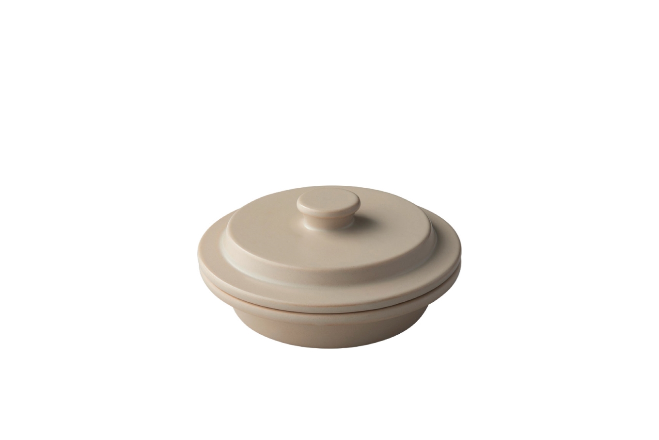 PETARI Shallow Pot　18cm Igneous Rock（ベージュ）G.M.P 【 グッドデザイン賞受賞 陶器製 万能調理土鍋 鍋 土鍋 平鍋 浅鍋 電子レンジ可 キッチン雑貨 新生活 ギフト プレゼント 三重県 四日市市】 ベージュ 18cm