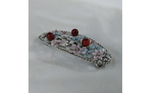 1617　珊瑚髪留め・小判（ピンク）