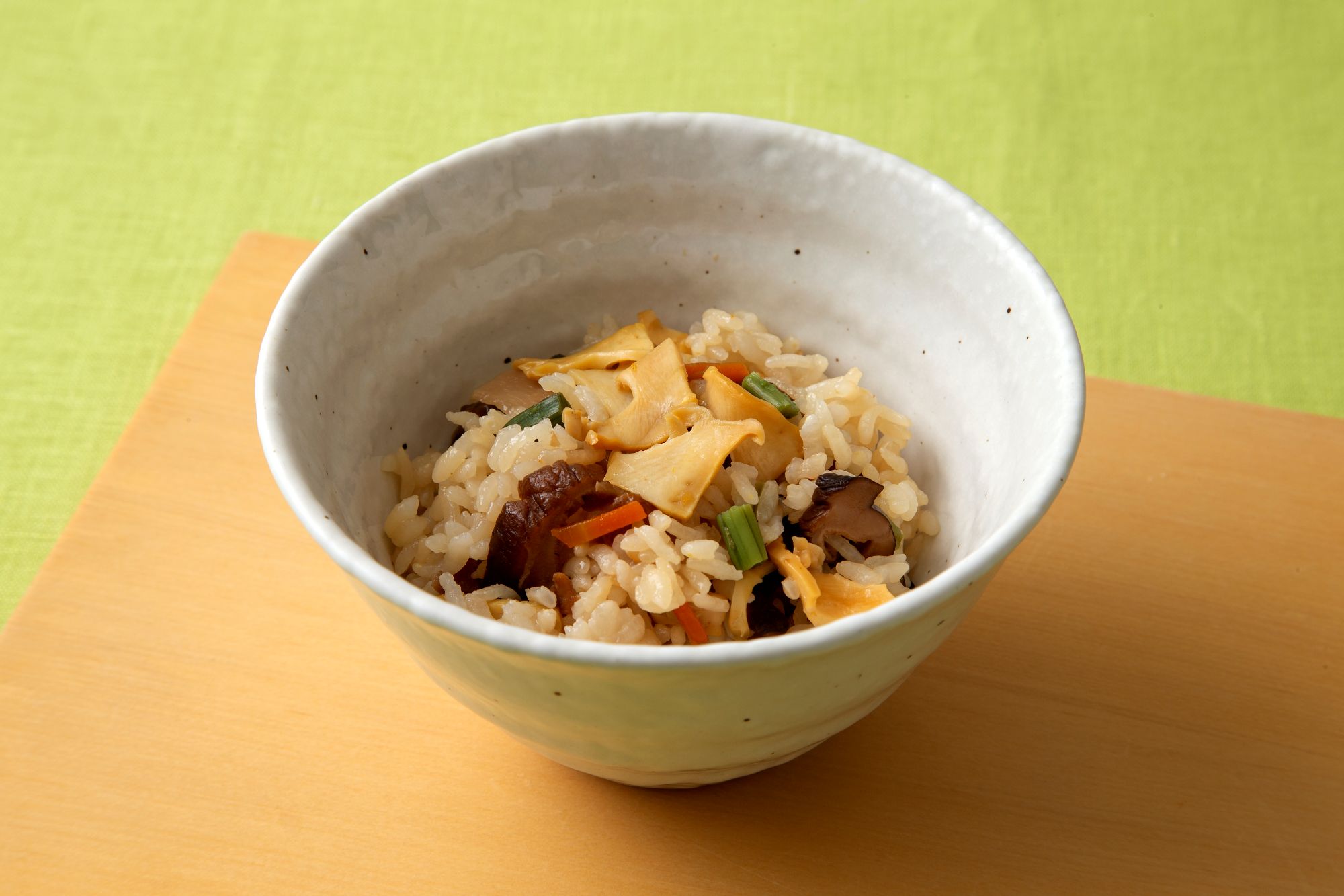 1756　〈伊勢せきや〉あわびごはんの素 2袋　ごはんの素 炊き込みご飯 簡単 便利 お弁当 おにぎり 特製