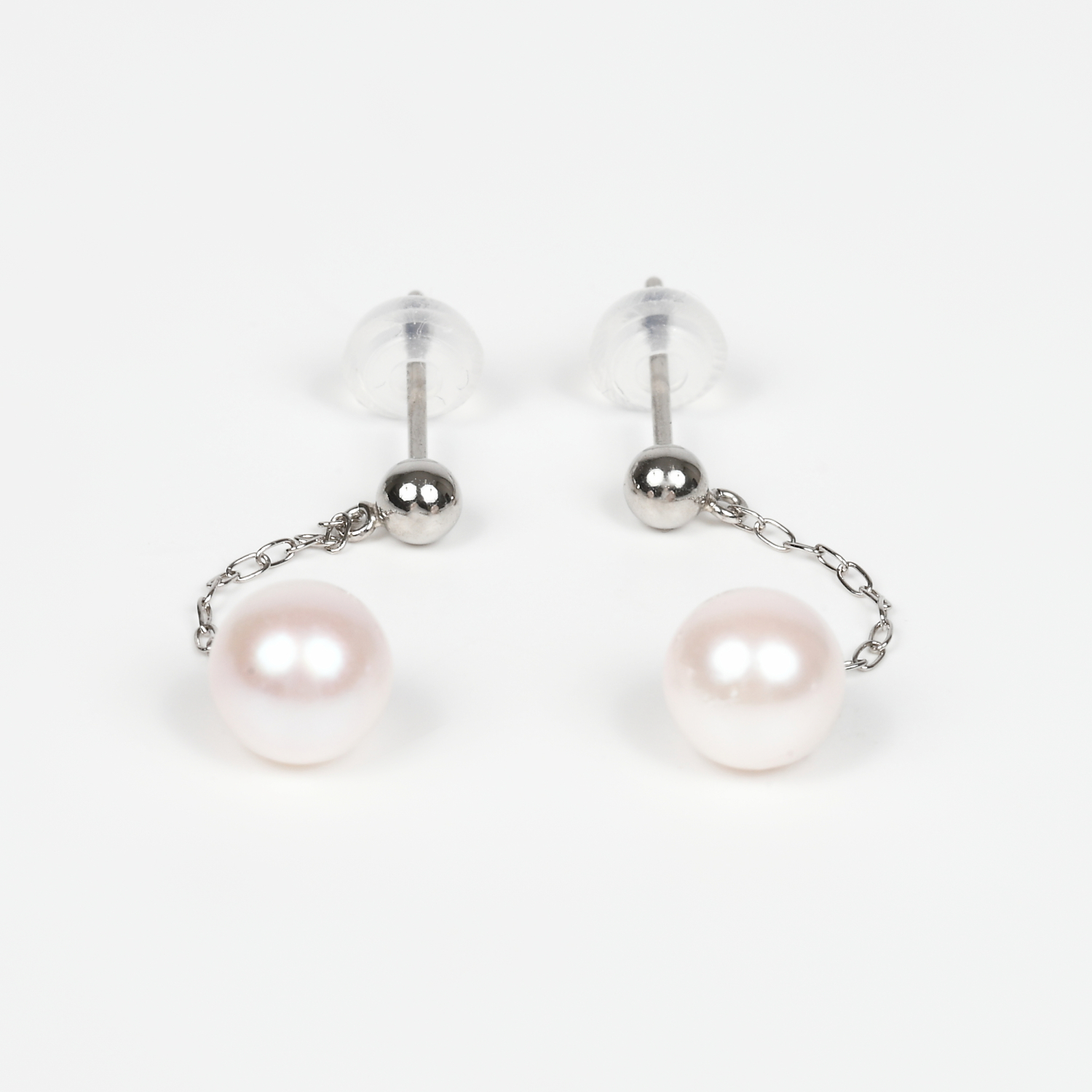 1786　プラチナあこや本真珠ピアス　シンプルスイング　プラチナ ピアス あこや真珠 本真珠 伊勢志摩　伊勢市 アクセサリー フォーマル カジュアル ジュエリー ゆらゆら 揺れる かわいい ギフト