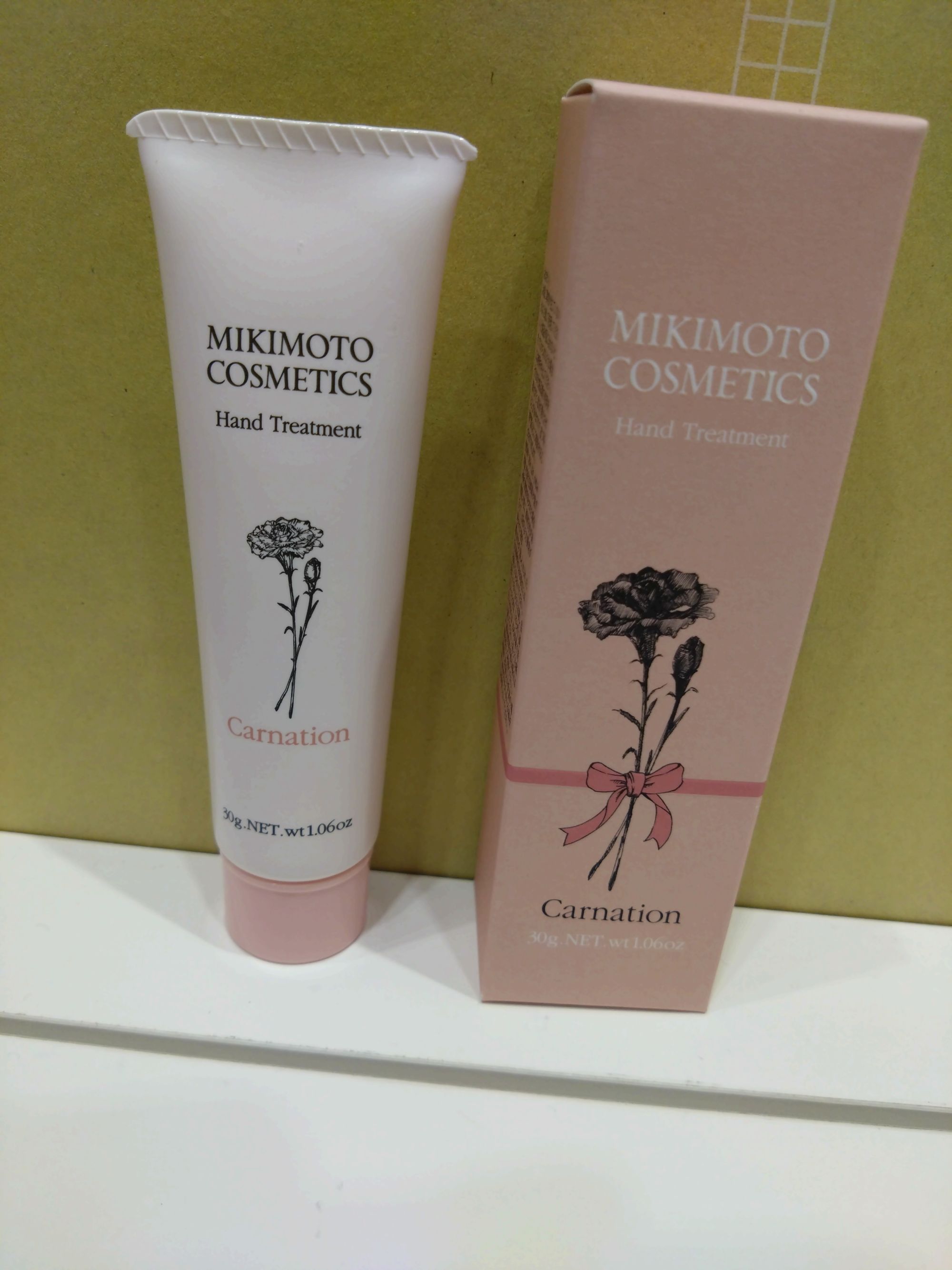 1854 ミキモト コスメティックス ハンドクリーム3点セット 　ミキモトクループ 御木本製薬 伊勢志摩産真珠成分 超純水 ハンドクリーム 無香料 桜 カーネーション うるおい みずみずしい なじみやすい ハリ・弾力チューブタイプ保護膜 透明感