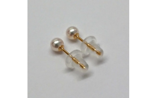 596 アコヤ真珠K18ピアス　ベビーパール3.5mmup ピアス 真珠ピアス パールピアス 真珠 K18 ゴールド 18金 アコヤ真珠 あこや真珠 アコヤパール ベビーパール 3.5mm パール 3.5mmup ジュエリー 貴金属 宝石 定番 伊勢市 伊勢 伊勢志摩 ギフト 贈り物 シンプル 冠婚葬祭 結婚式 入学式 卒業式