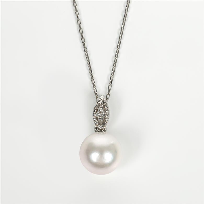 1784　プラチナあこや本真珠ダイヤモンドペンダント　マーキース あこや真珠 本真珠 伊勢志摩　伊勢市 アクセサリー フォーマル カジュアル ジュエリー プラチナ ダイヤモンド 綺麗 ギフト お洒落 マーキース
