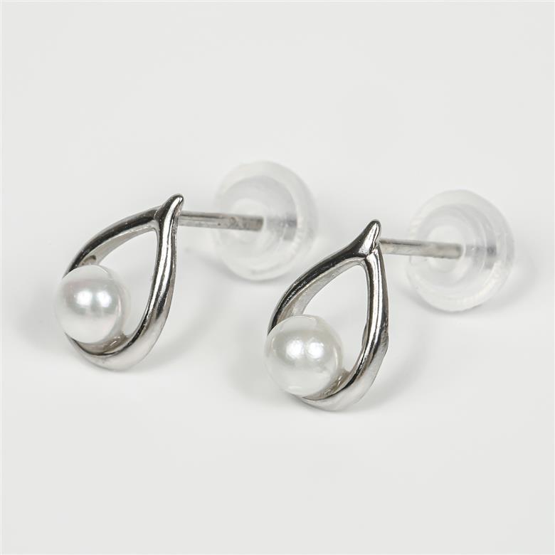 1785　プラチナあこや本真珠ピアス　しずく あこや真珠 プラチナ ピアス 本真珠 伊勢志摩　伊勢市 アクセサリー フォーマル カジュアル ジュエリー ギフト しずく かわいい