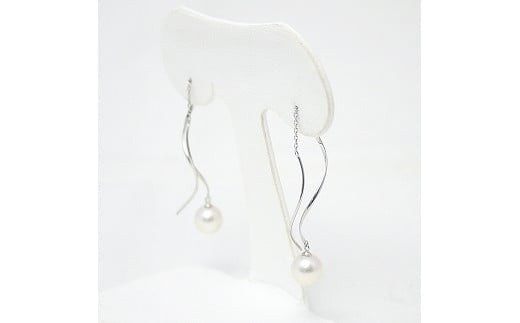 302　アコヤ真珠7.5mmピアス(K18WG)