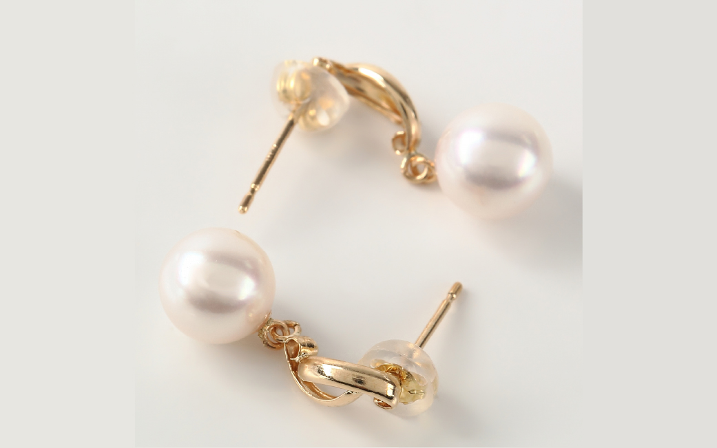 706　K18YGあこや本真珠ピアス　カーブライン　7mmUP