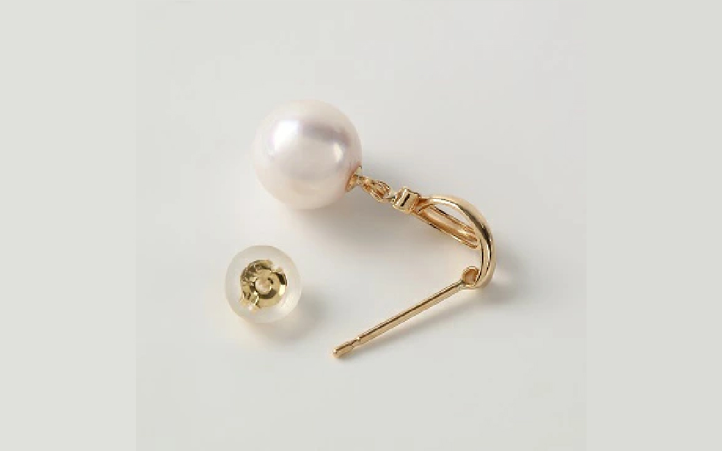 706　K18YGあこや本真珠ピアス　カーブライン　7mmUP