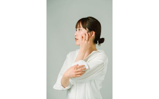 1264【line】K18YGベビーパール4ドロップリング