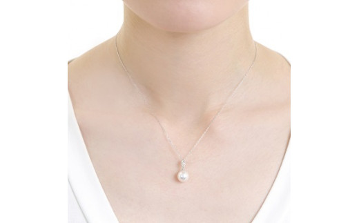 711K18WGあこや本真珠ダイヤモンドペンダント　8.5mmUP