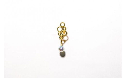 1266【bubble】K18YGダイヤモンドアコヤブルーパールピアス