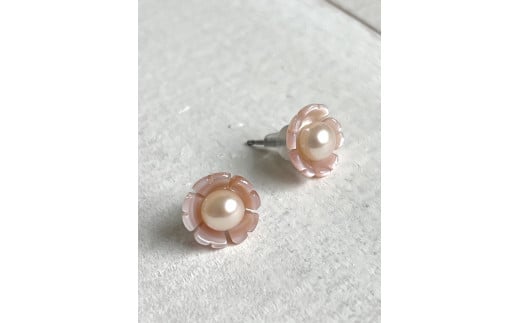 1357 二見結ひ　チタンピアス（淡水真珠4.0mm）12　チタン　二見　夫婦岩　あこや真珠　ギフト　プレゼント　普段使い　アレルギー対応