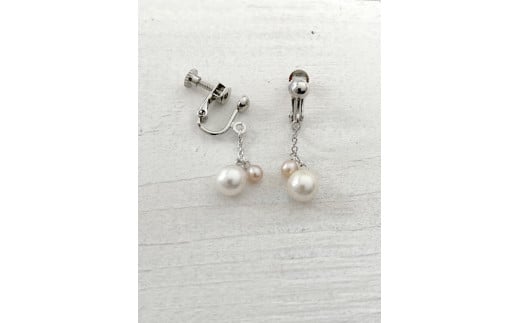 1366 二見結ひ　真鍮イヤリング（あこや真珠6.0mm、淡水真珠3.0mm）09　真鍮　二見　夫婦岩　あこや真珠　ギフト　プレゼント　普段使い