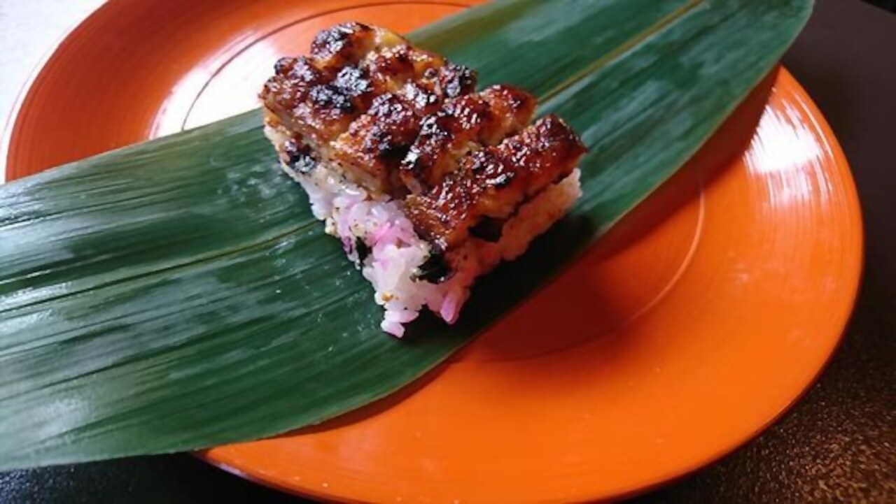 1817 鰻の笹寿し 6個入り　鰻 うなぎ 寿し 米 冷凍 冷凍保存 笹寿し 個別包装 高級 家飲み 贅沢 自宅飯 お手軽 レンチン 時短