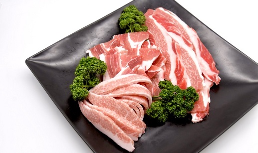 【002230】松阪豚 香味ダレ付 焼肉 セット 約800ｇ カルビ トウガラシ トントロ 松阪豚専門店 まつぶた ふるさと納税 豚肉 ポーク ぶた肉 キャンプ バーベキュー 焼き肉 三重 松阪 肉