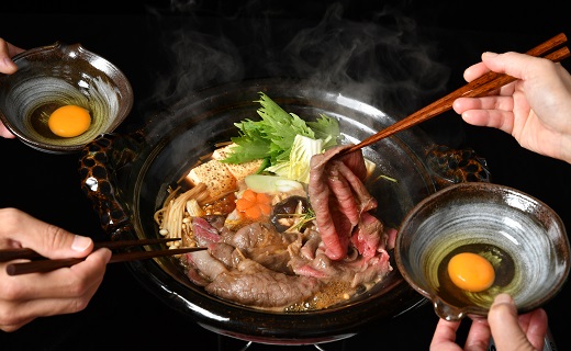 【000969_1】松阪牛　すき焼き（モモ）700g