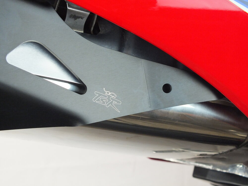 フェンダーレスキット CBR600RR (2BL-PC40)