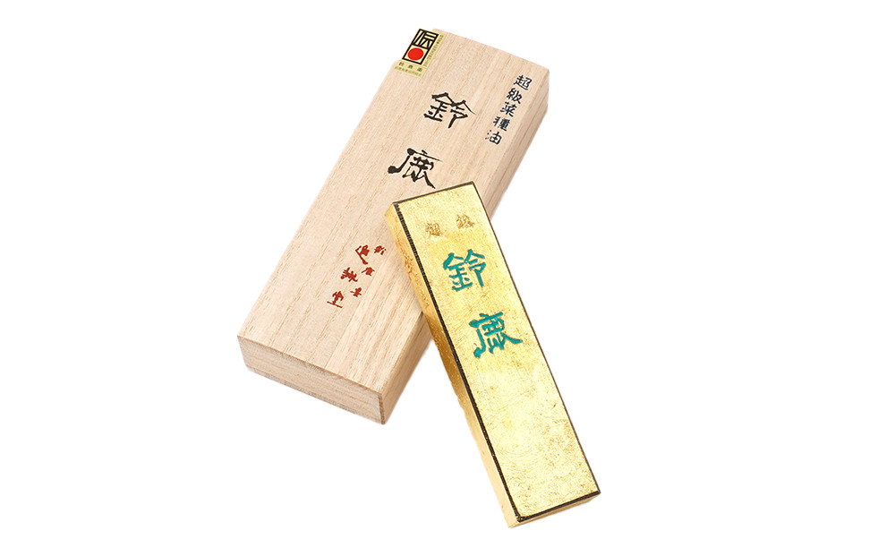 鈴鹿墨 書道用墨 「金巻鈴鹿5丁型」