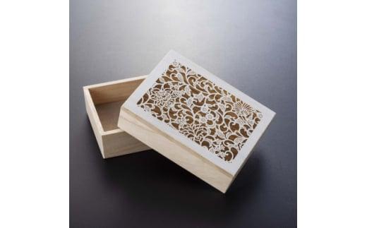 伊勢型紙文様の宝箱＜アラベスク＞収納　卓上整理