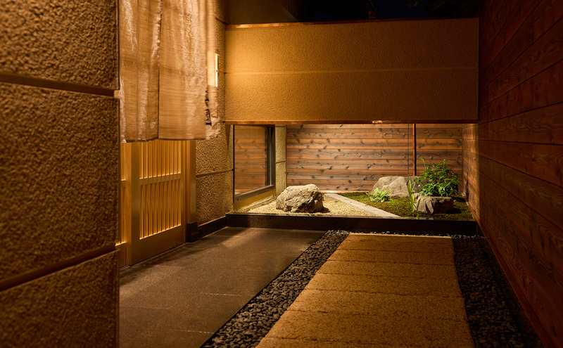 四十年の研鑽が紡ぐ、天然魚の鮨会席と静謐なおもてなし「喜園」1名様食事券＜完全予約制・鮨会席＞