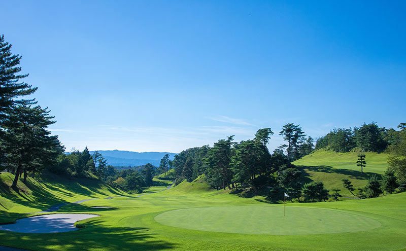 桔梗が丘ゴルフコース 土日祝 1名様 プレー券