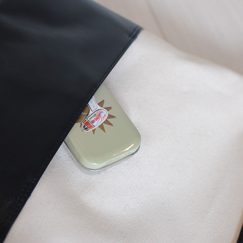 レディース　国産　キャンバスリュックサック　7M7-1048（ナチュラル×ネイビー）