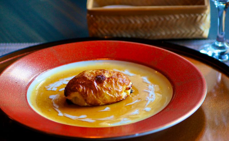 伊賀のかくれ宿 赤目温泉隠れの湯 対泉閣で使える　30,000円分日帰り食事ギフト券（赤目四十八滝招待券〈夜間ライトアップも楽しめる2名様分〉付き）