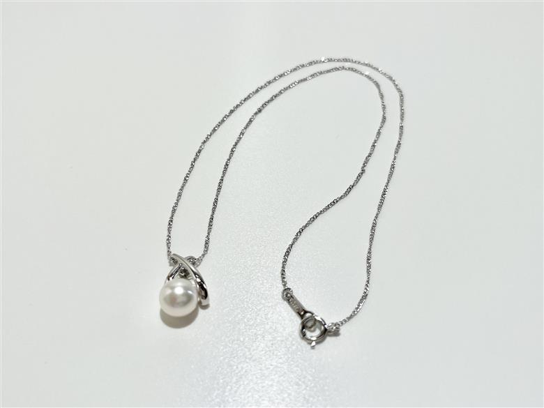 L-17アコヤ真珠　ペンダント