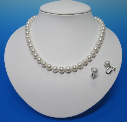 Q-31あこや本真珠　ネックレス・イヤリングセット（30-A）