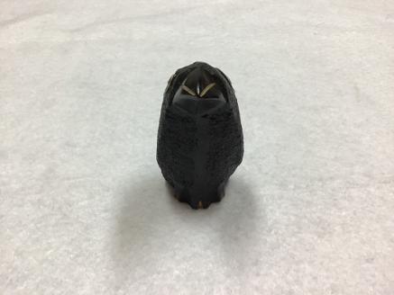 那智黒石のまち熊野【仮谷梅管堂の八咫烏（やたがらす）の置物】【kmkn0023】