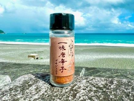 <テレビで紹介されました> 熊野唐辛子ギフト⑭ 一味唐辛子(プサジュエラ プリッキーヌ ハバネロ)各1本) 希少 国産唐辛子【kmng0011】