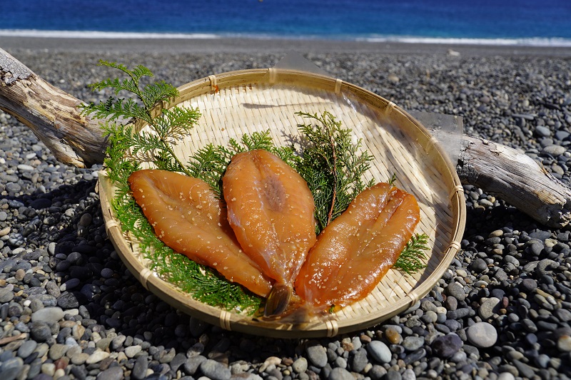 ふぐ味醂干し　独自調合　自社釜にて焚き上げた味醂ダレ使用【uosk0012】