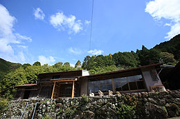 【1日1組限定】童集乃村　山里民泊あかくら　ペア宿泊券【mnak0004】