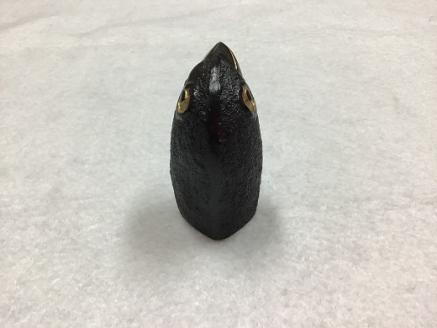 那智黒石のまち熊野【仮谷梅管堂の八咫烏（やたがらす）の置物】【kmkn0023】