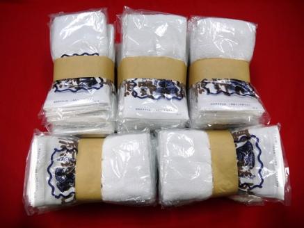 薄手で乾きやすい！【世界遺産熊野古道ロゴ入りタオル☆50枚】個包装で清潔【kmkn0033】