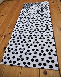 囲碁の”黒石”の手拭！【熊野の黒：散らし那智黒石】【kmkn0060】