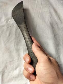 木べら　スパチュラ　右利き用　栗の木　鉄染め【kumk0003】